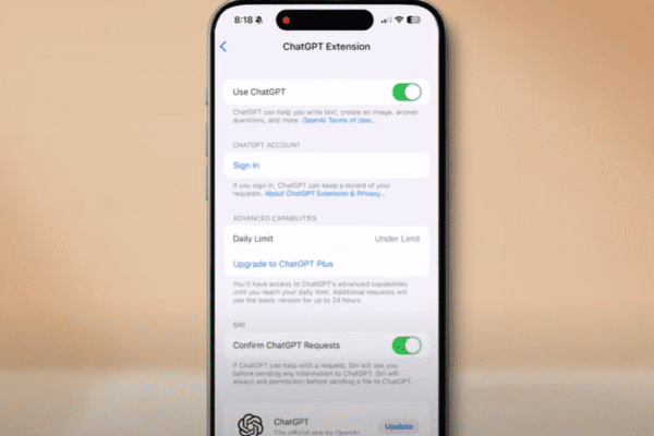 10 Powerful Things You Can Do with Siri + ChatGPT in iOS 18 Siri with ChatGPT integration in iOS 18 showing AI assistant on iPhone